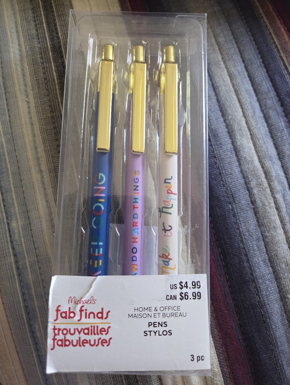 Michaels' Fab Finds Inspirational Pack of 3 Pens - Picture 2 of 2